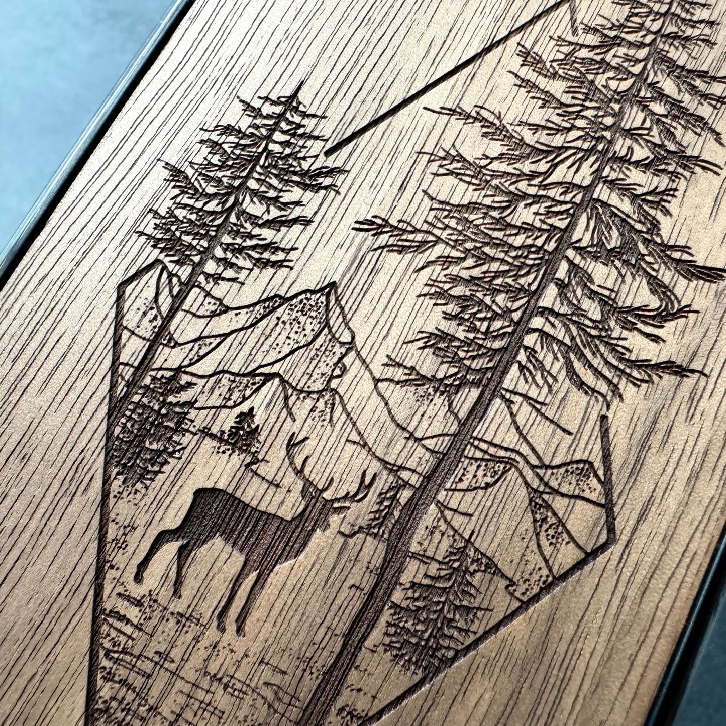 Deer Woodland - iPhone 15 MagSafe Case