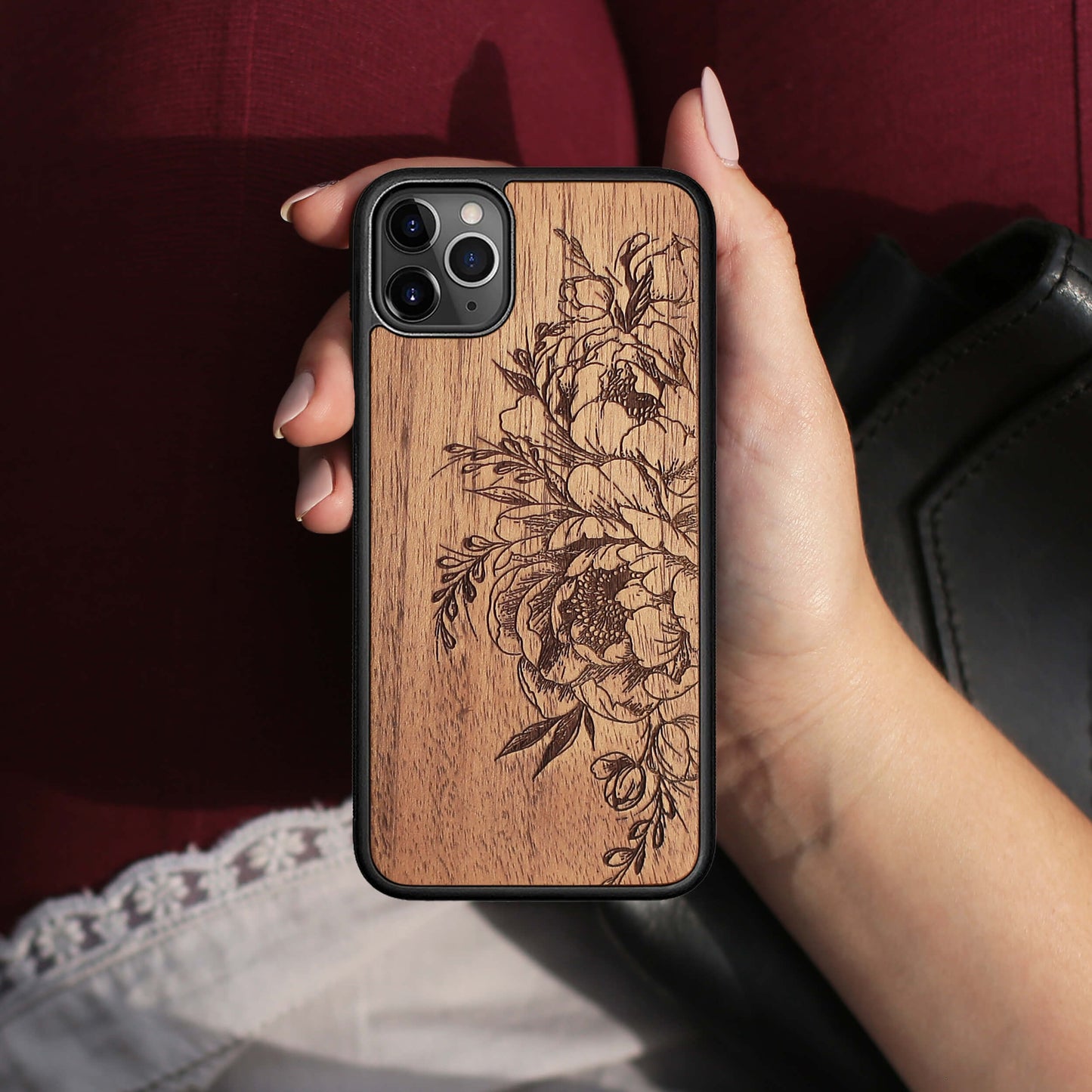 Wood iPhone Case XR Flowers