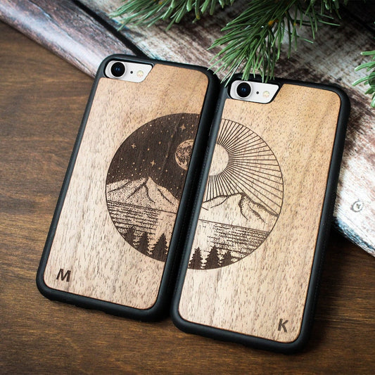 Mountain - Wooden Pixel Case for Couple