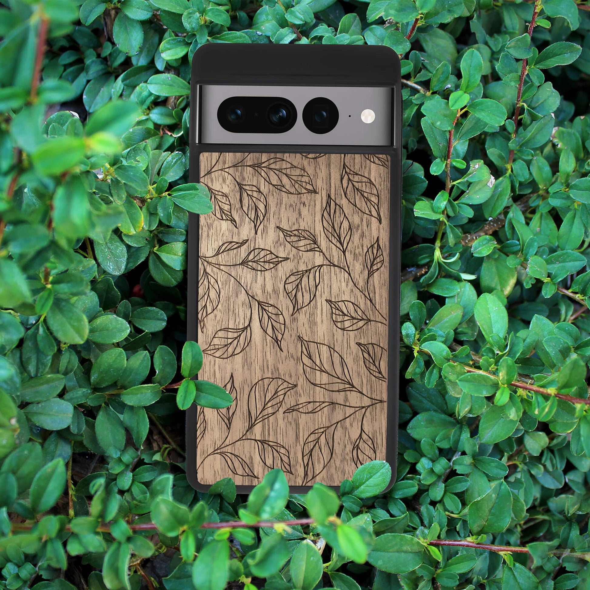 Wood Pixel 7 Case Botanical Leaves
